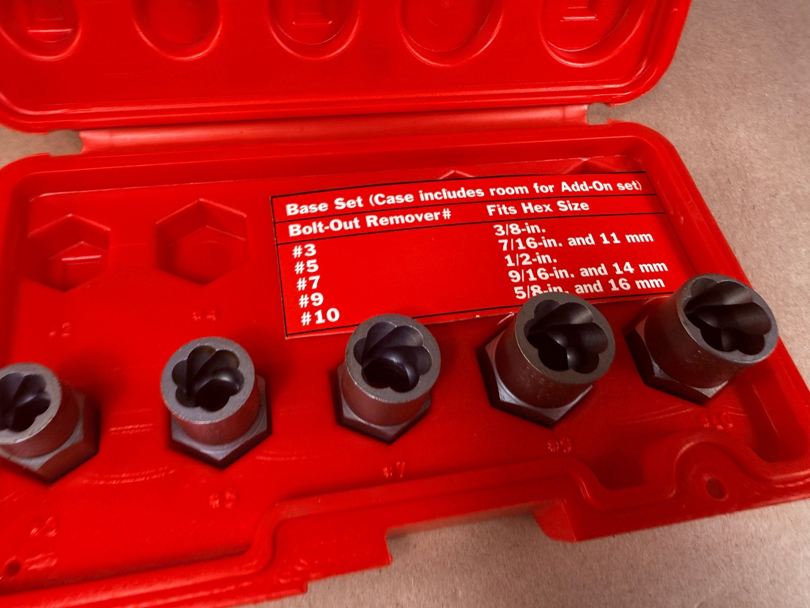 Never Used Craftsman USA 9 52160 Bolt-Out Damaged Bolt/Nut Remover Extractor Set