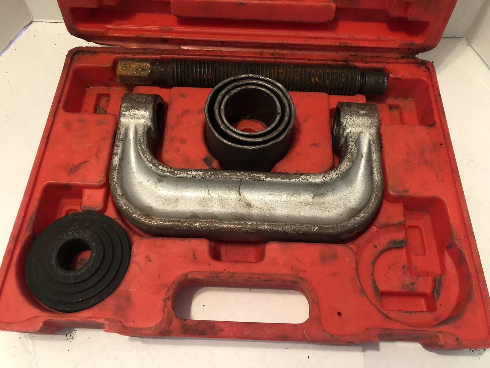 OEM Tools 27023 Ball Joint U Joint Press Set One Adapter Missing – In Hard Case